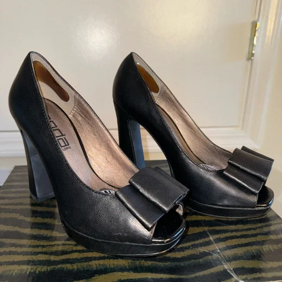 Moda - Picture 2 of 4